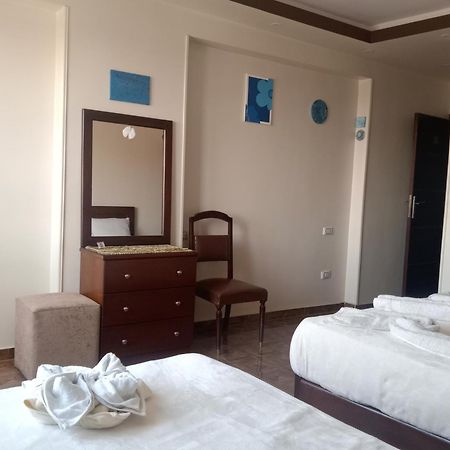 Isis Guest House Nazlet el-Sîsi Zewnętrze zdjęcie